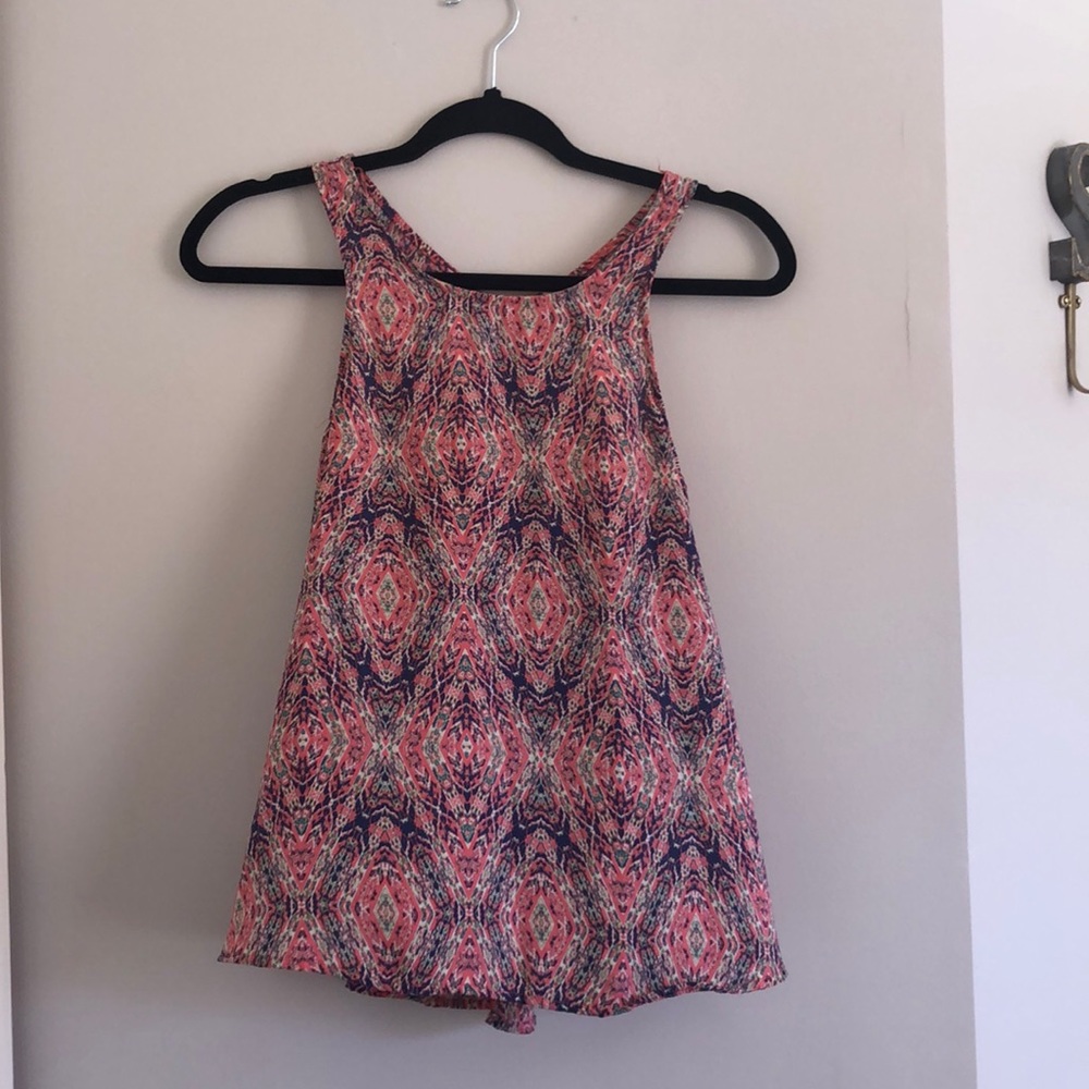 Pink swing tank